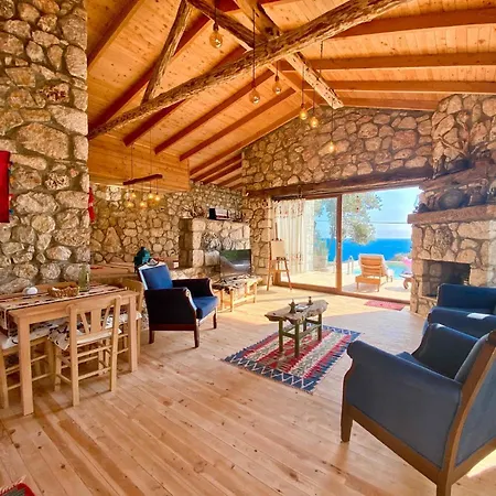 Shavilla Kalkan - Yali ' Da Korunakli 1+1 Villa